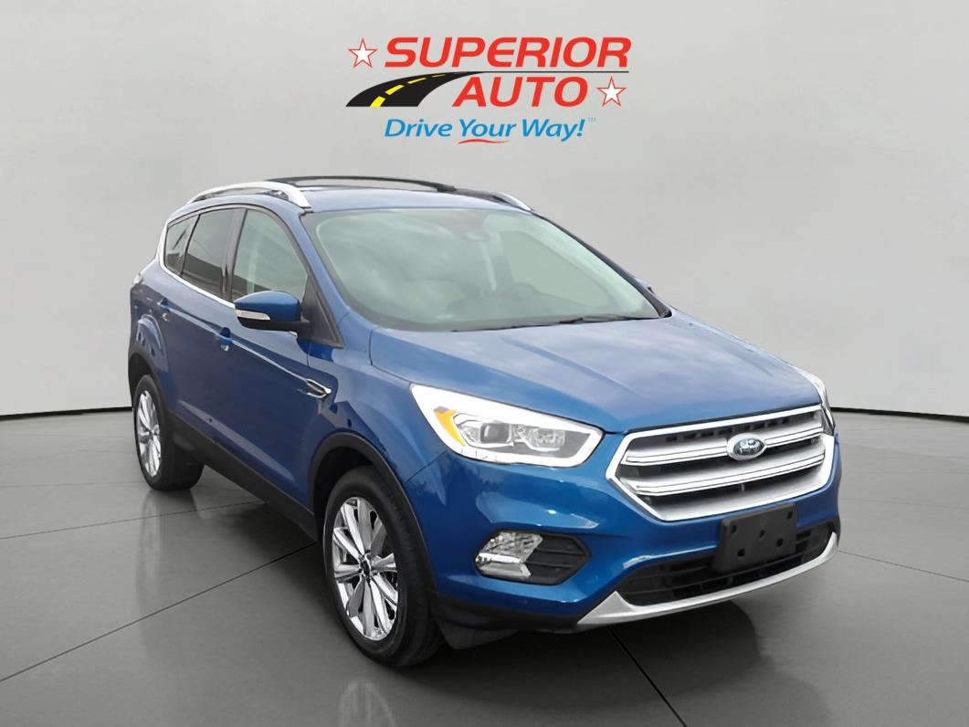 2017 Ford Escape Titanium photo 2