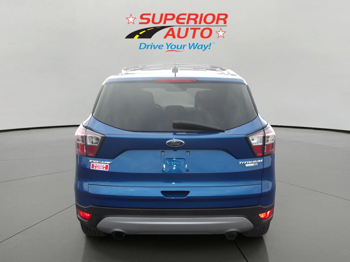 2017 Ford Escape Titanium photo 4
