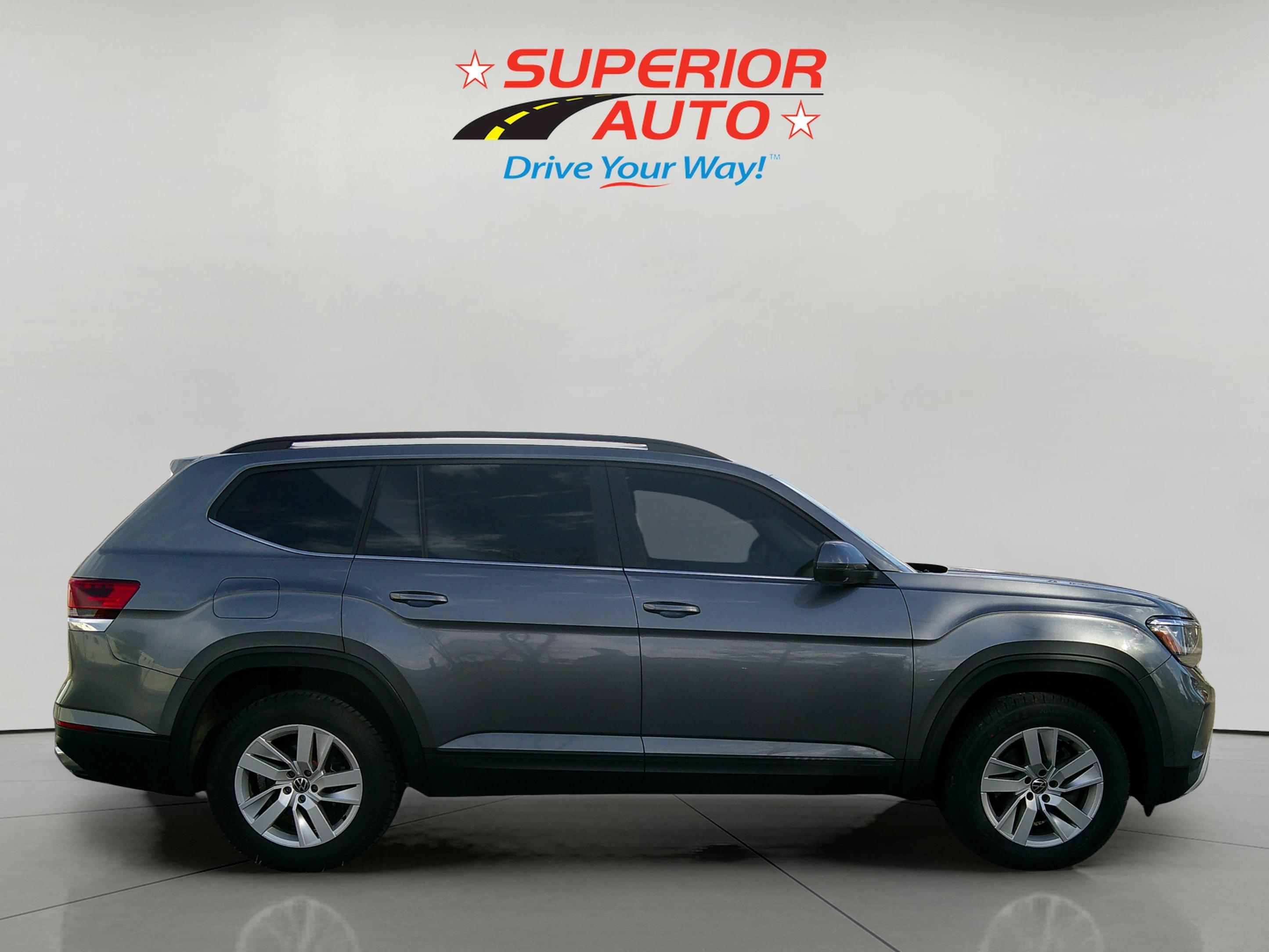 2021 Volkswagen Atlas S photo 3