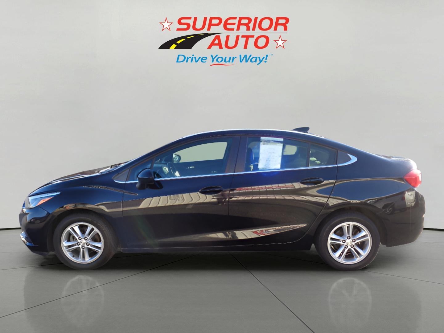 2018 Chevrolet Cruze LT photo 3