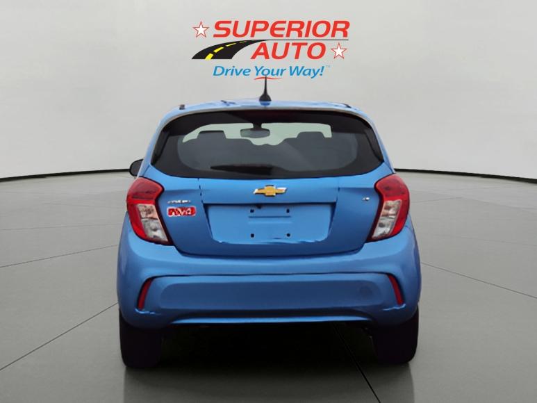2017 Chevrolet Spark 1LT LT photo 4