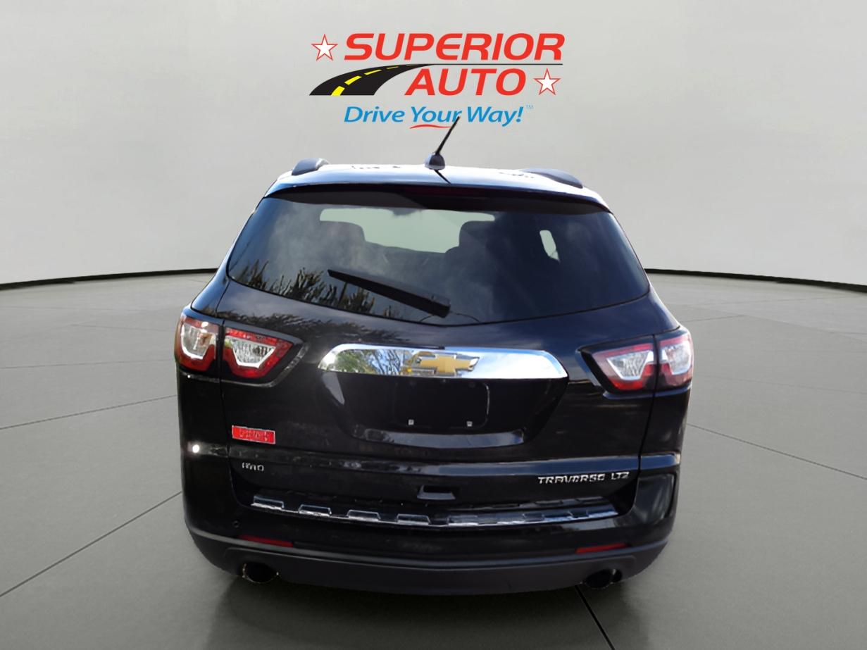 2016 Chevrolet Traverse LTZ photo 3