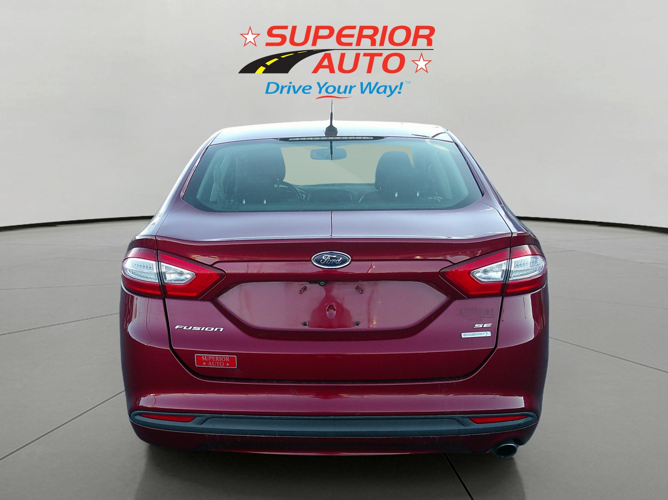 2015 Ford Fusion SE photo 4