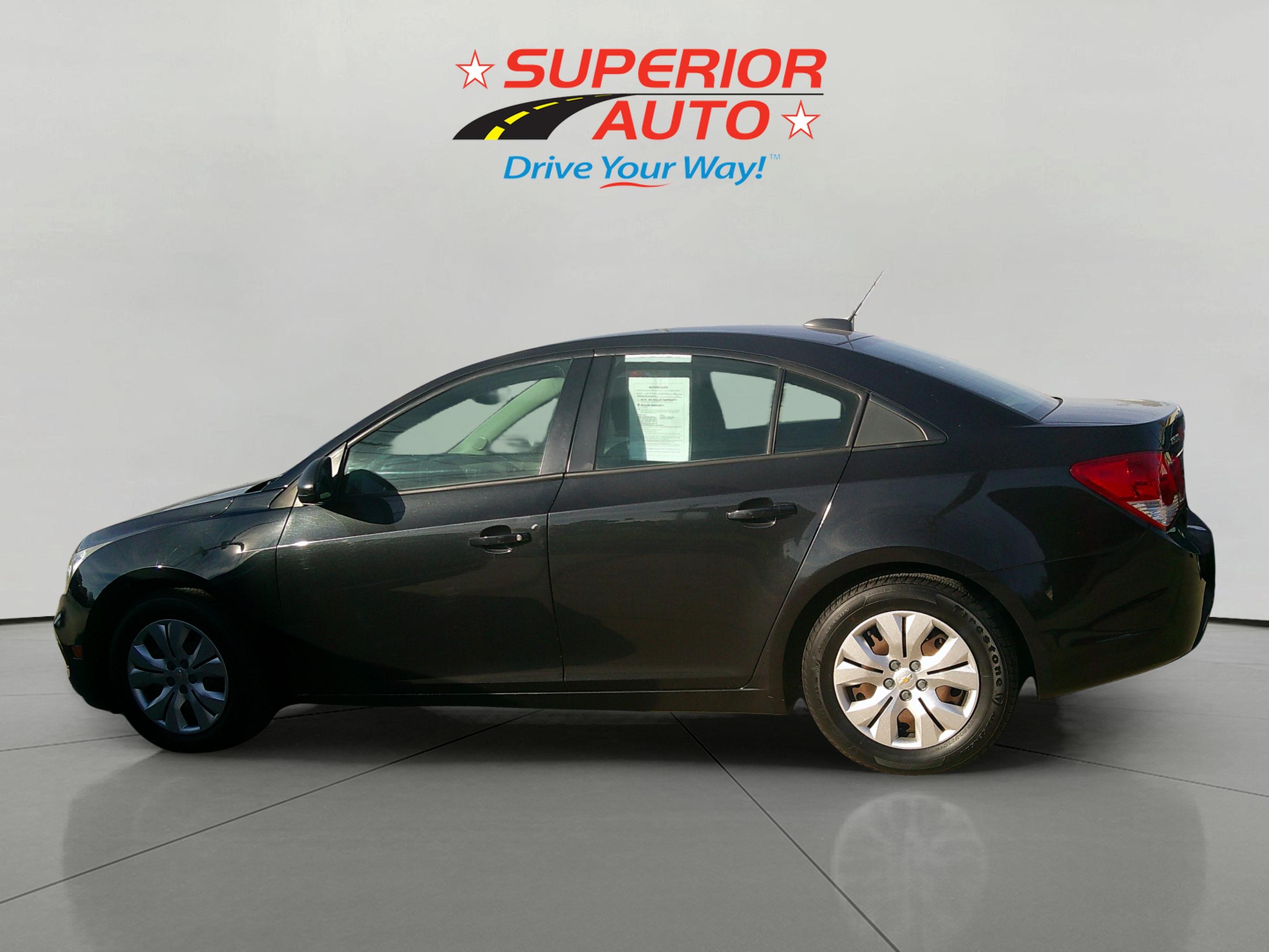 2016 Chevrolet Cruze LS photo 3