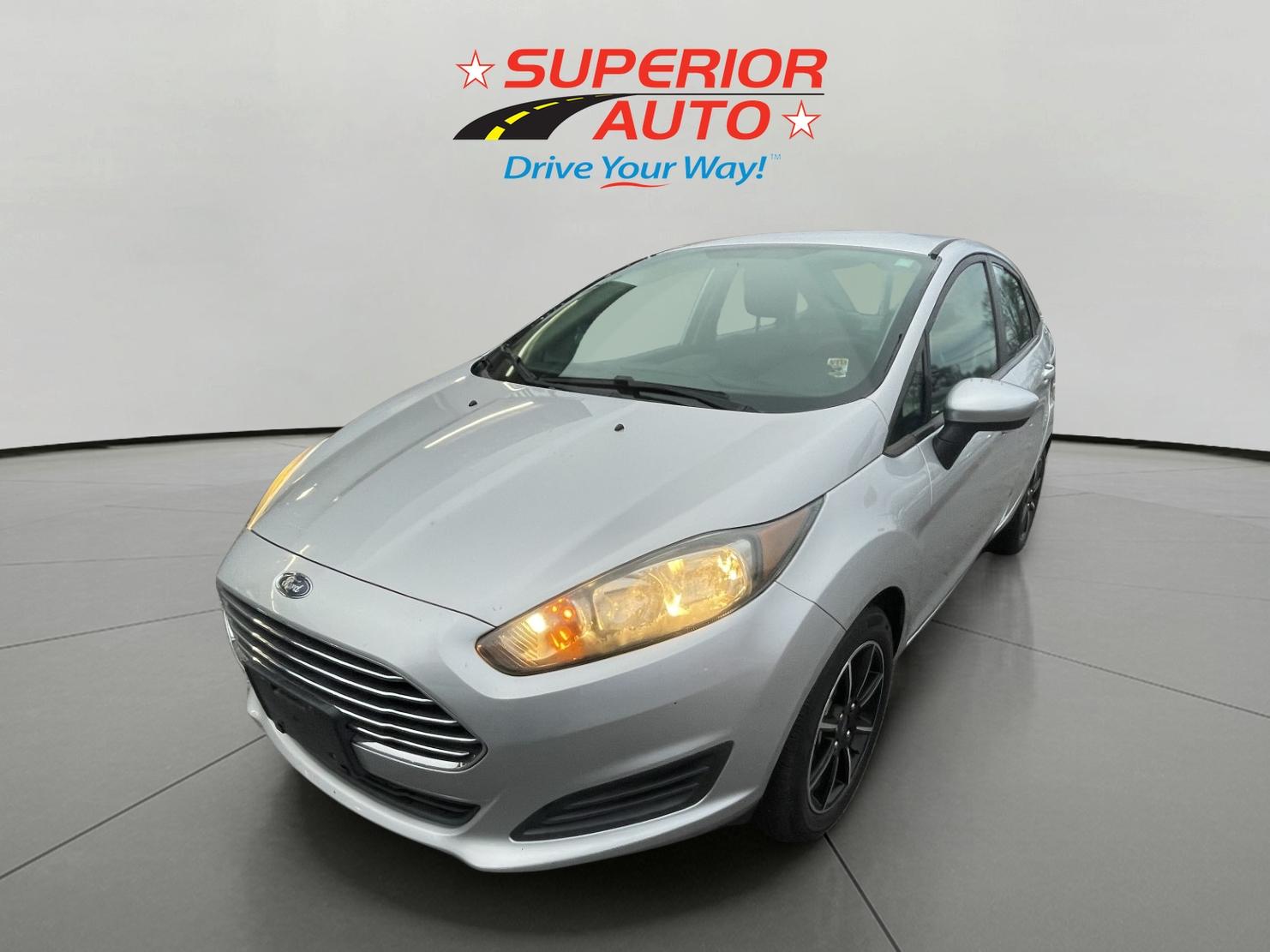 2018 Ford Fiesta SE's photo