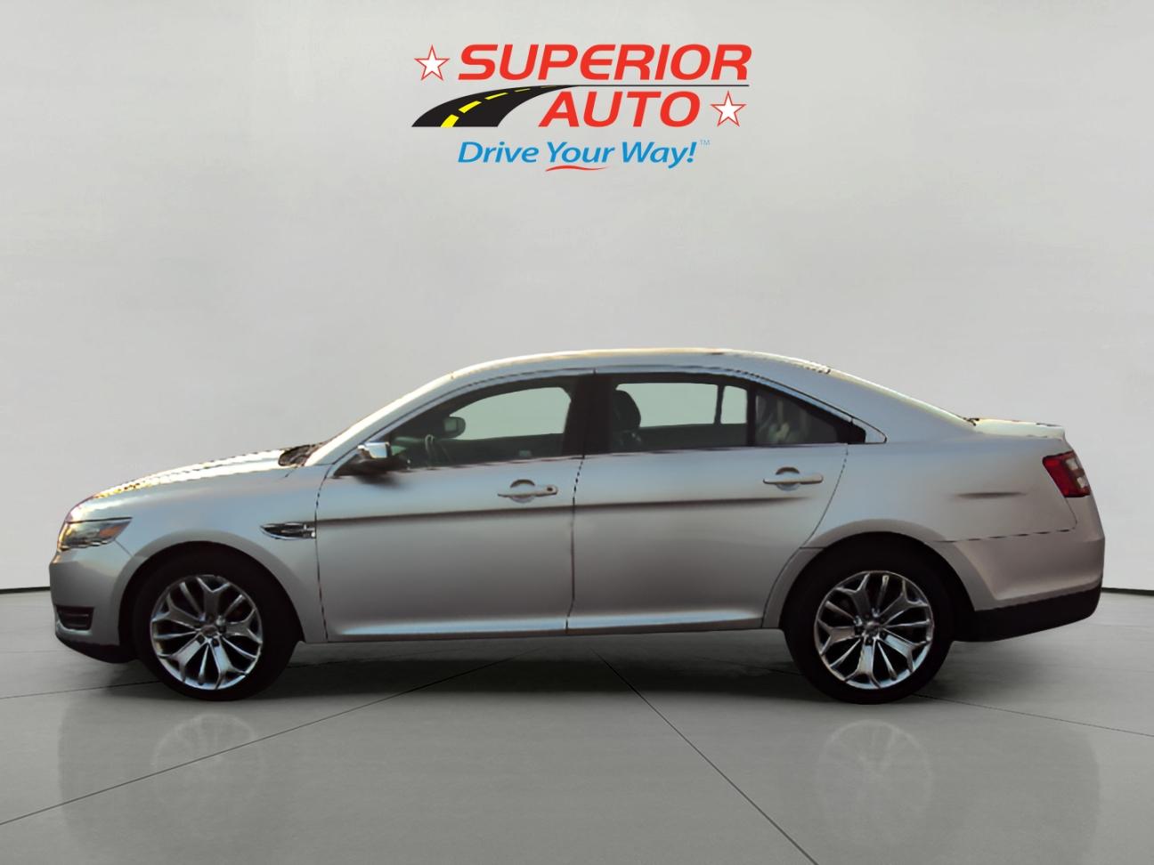 2019 Ford Taurus Limited photo 3