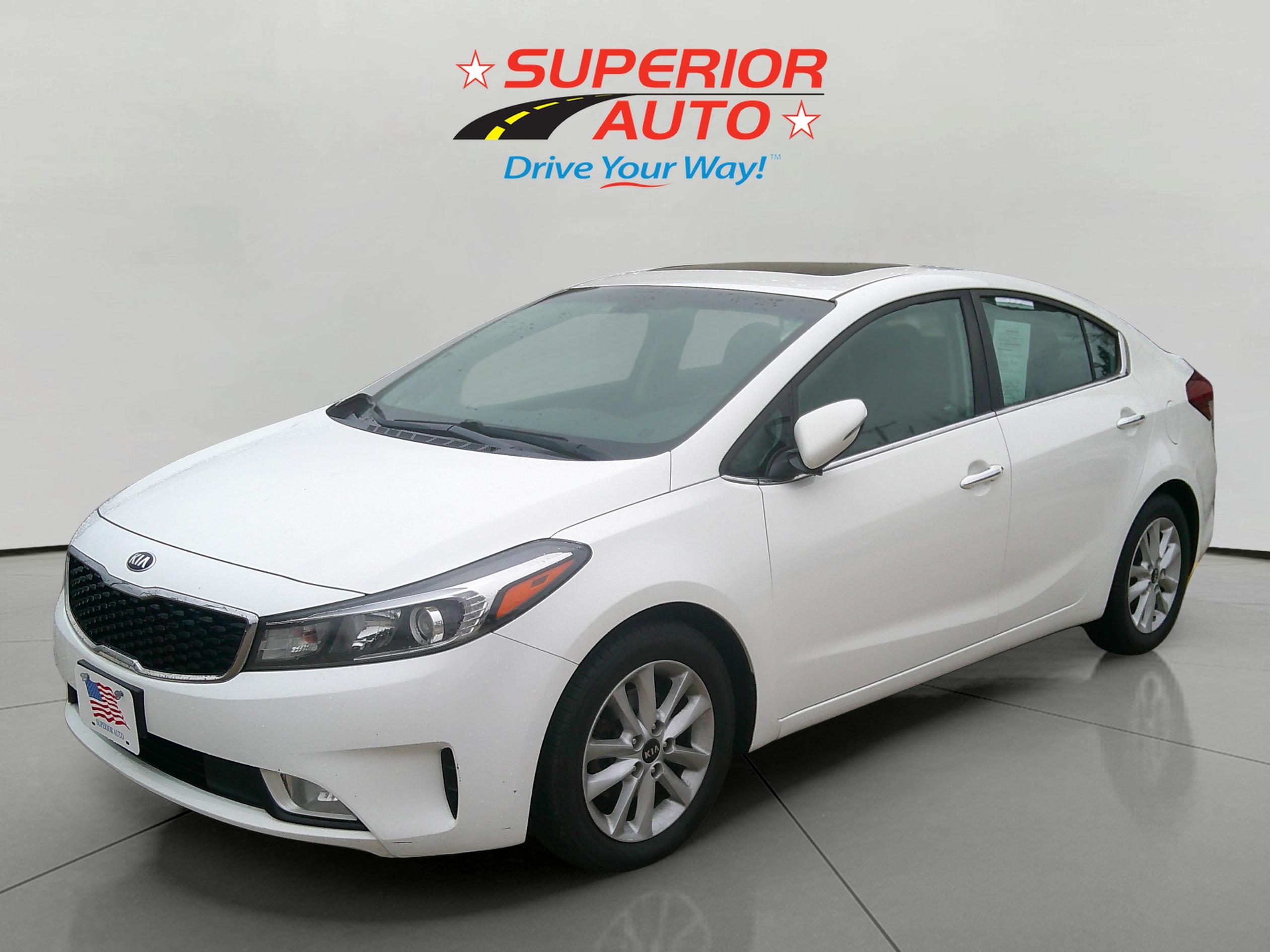 2017 Kia Forte S's photo
