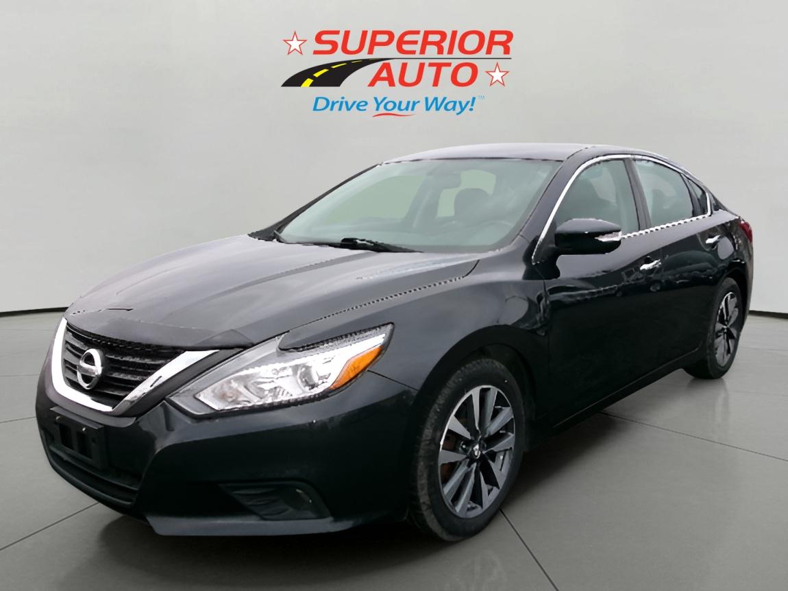 2016 Nissan Altima S's photo