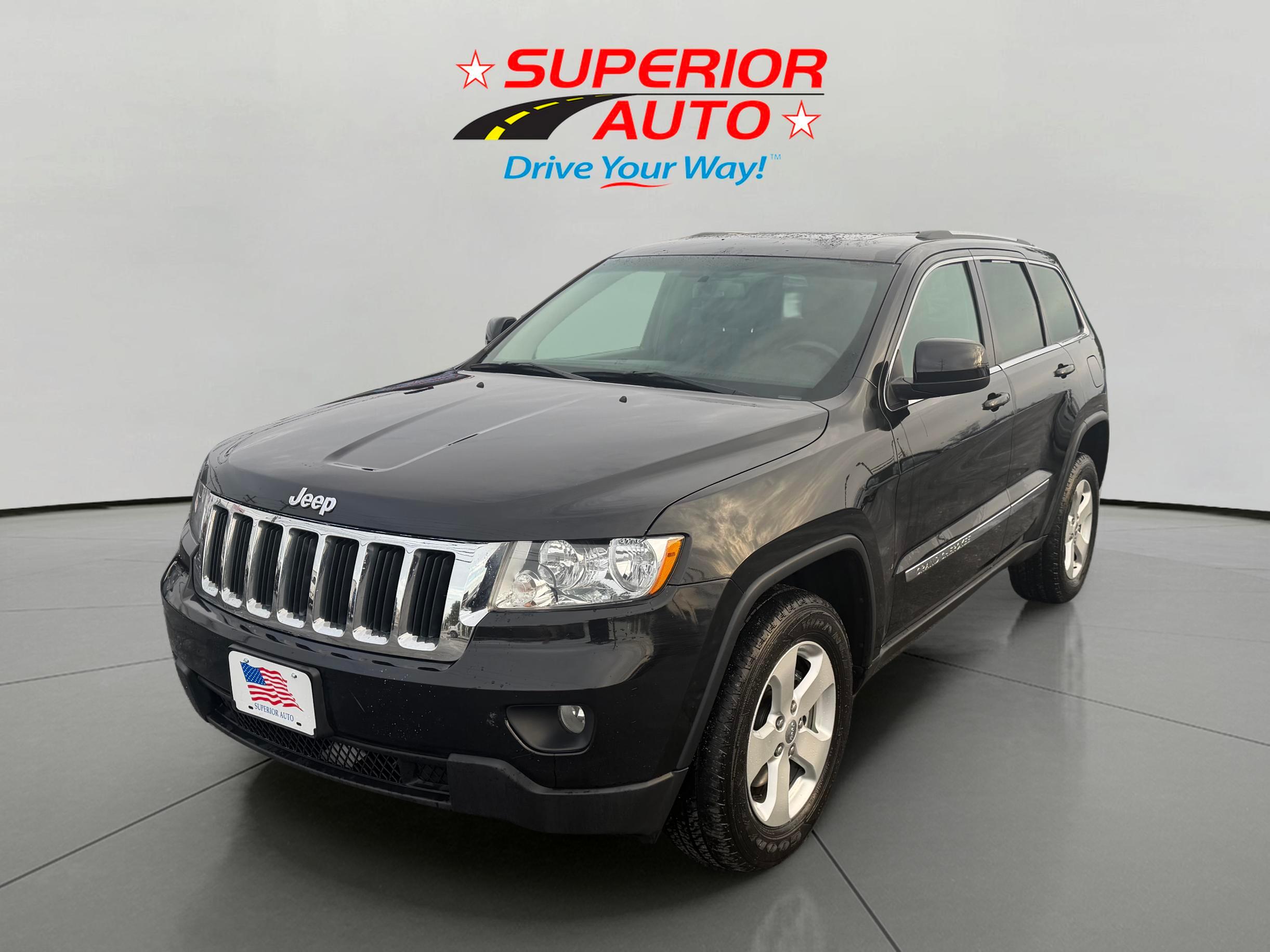 2012 Jeep Grand Cherokee Laredo's photo