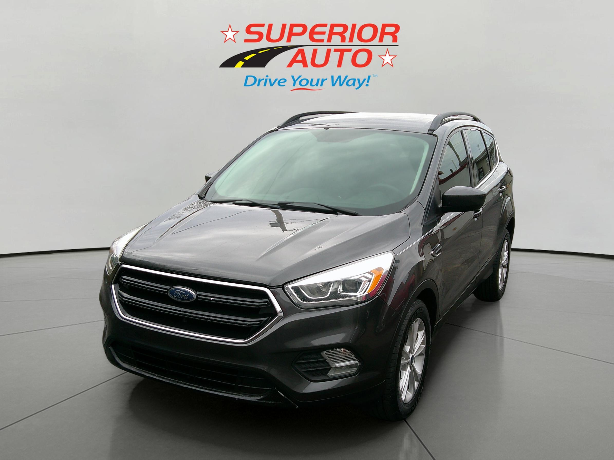 2017 Ford Escape SE's photo