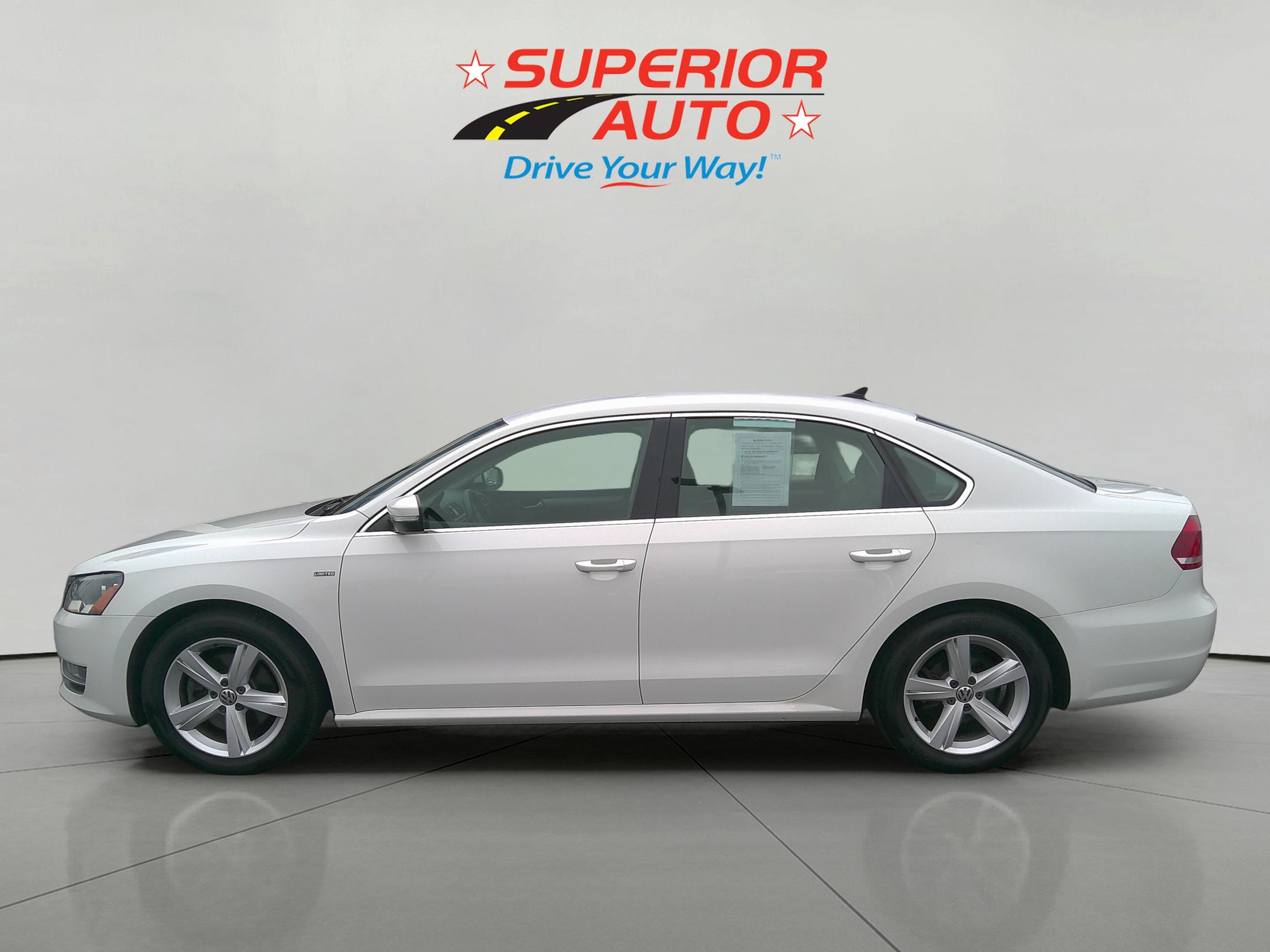 2015 Volkswagen Passat SE photo 3