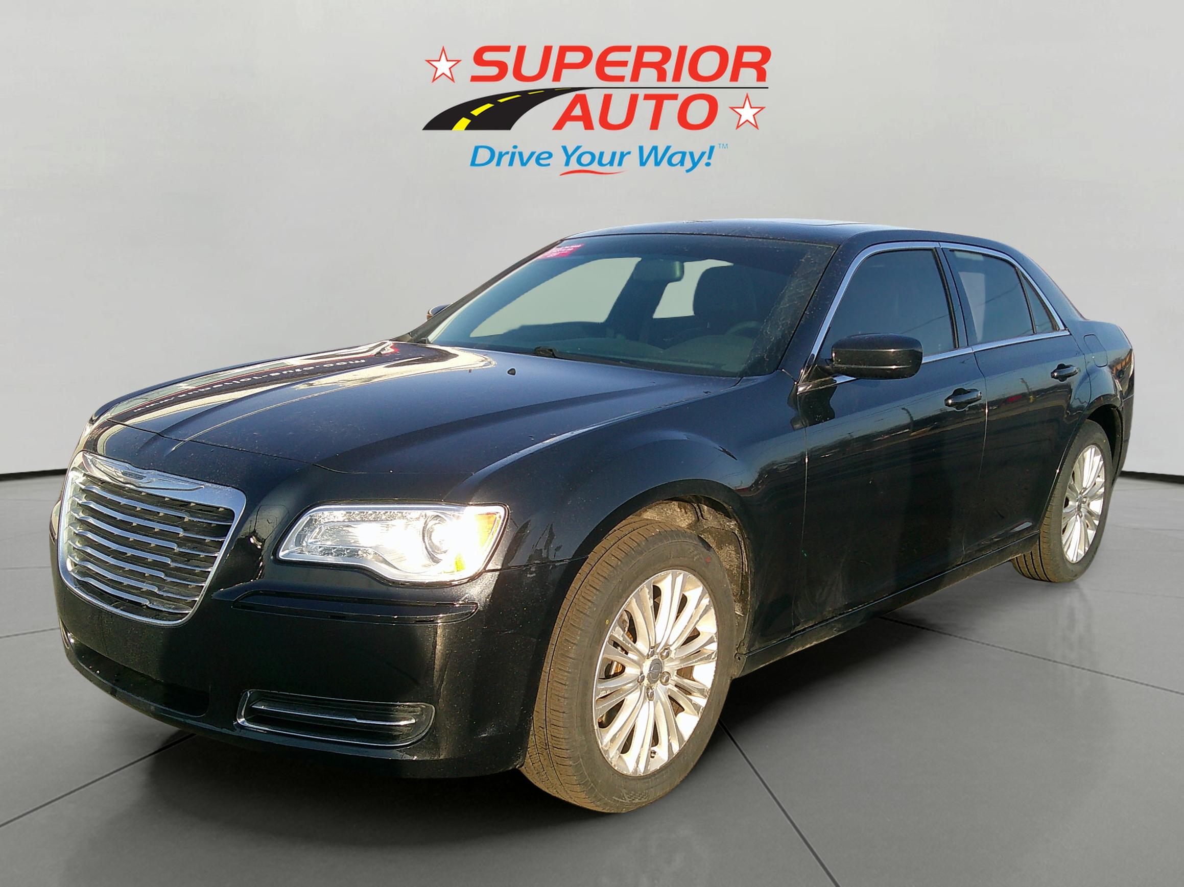 2014 Chrysler 300 Base's photo