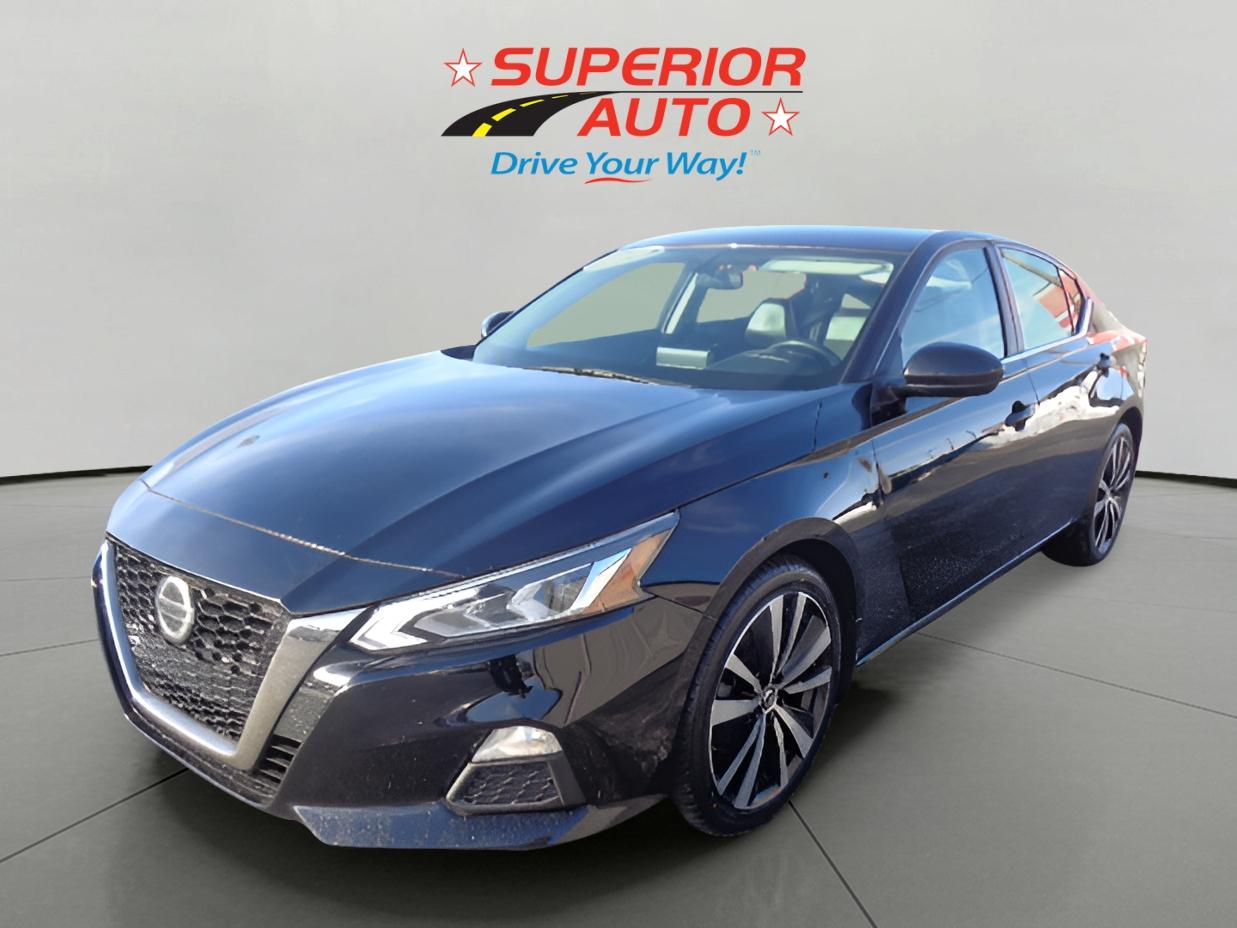 2019 Nissan Altima SR's photo