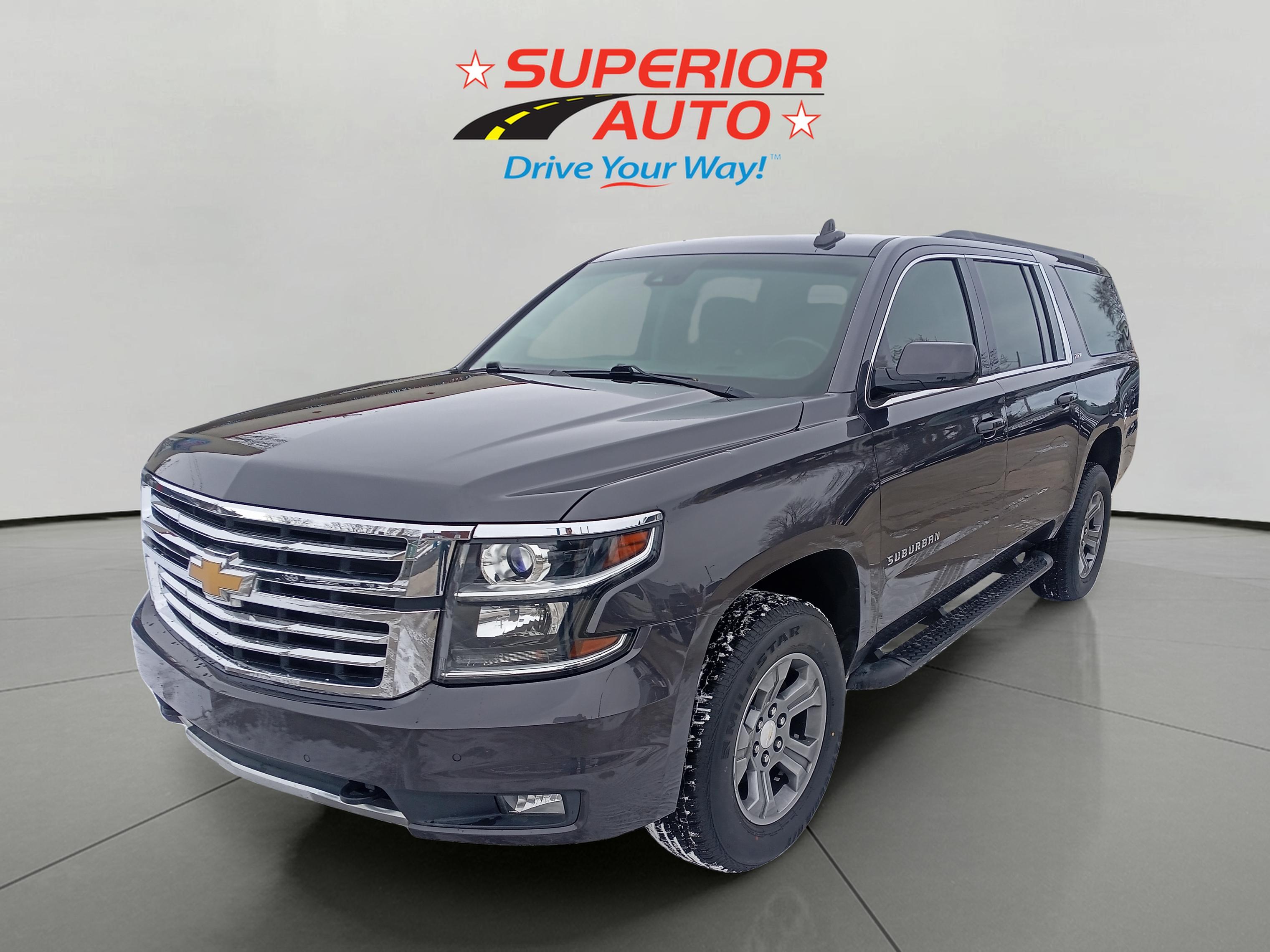 2017 Chevrolet Suburban LT's photo