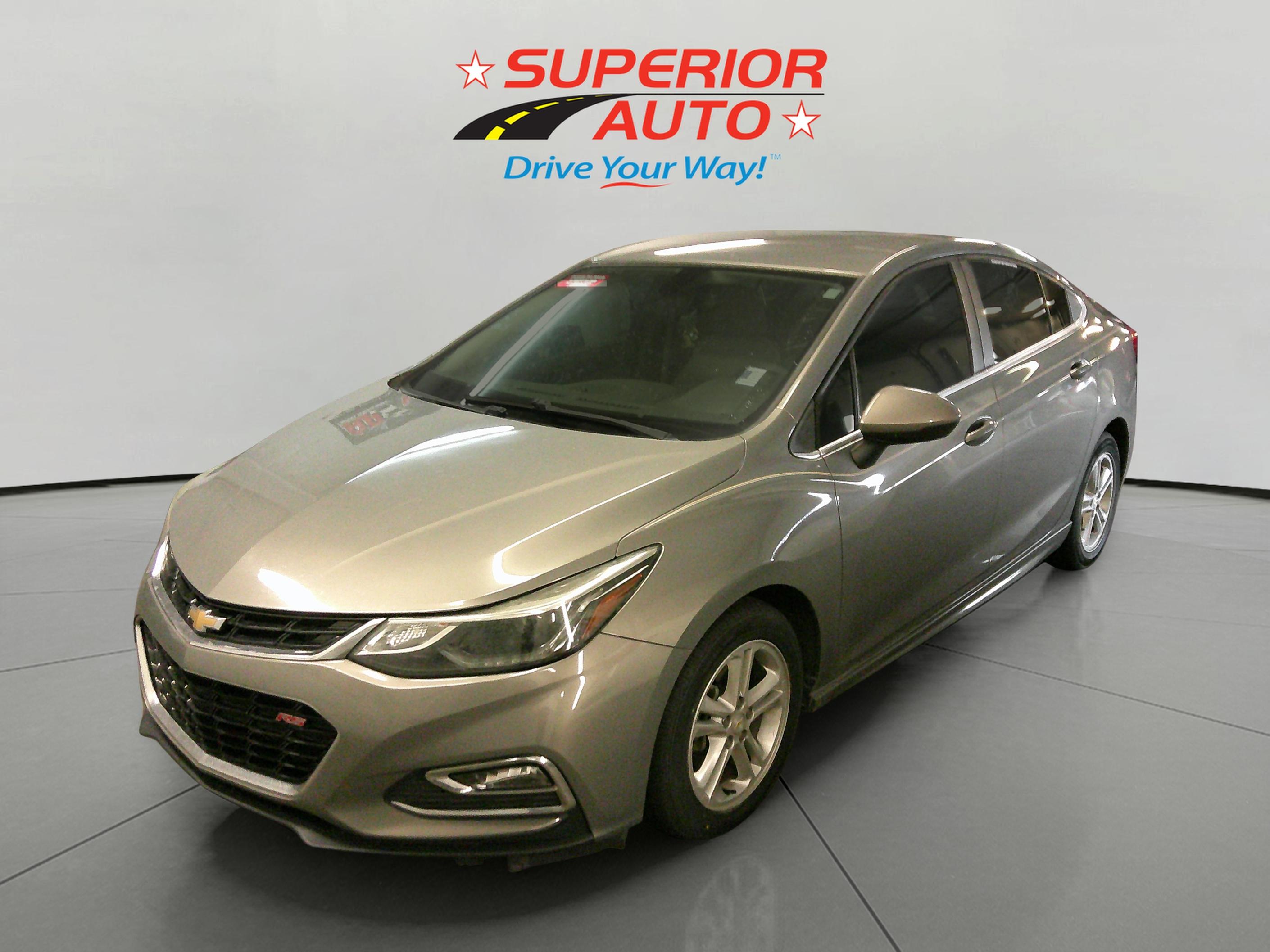 2017 Chevrolet Cruze LT's photo