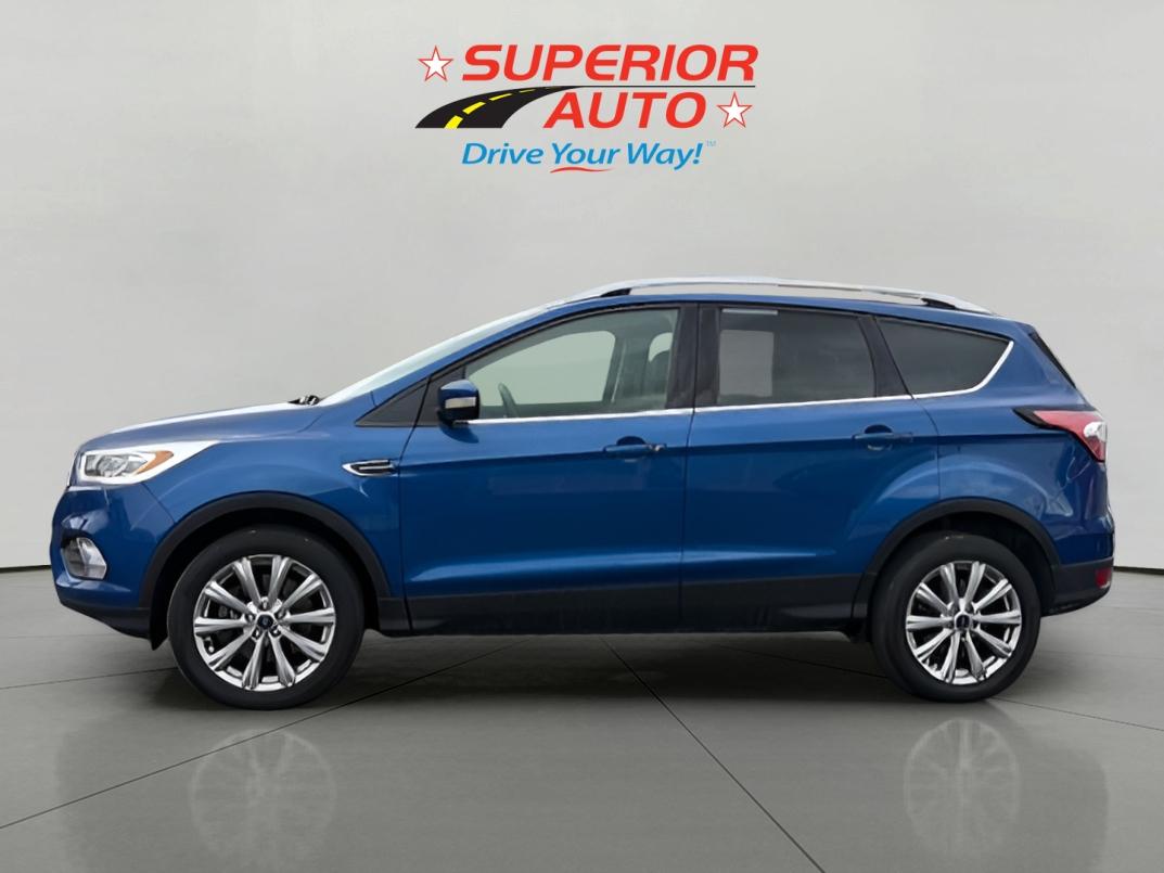 2018 Ford Escape Titanium photo 2