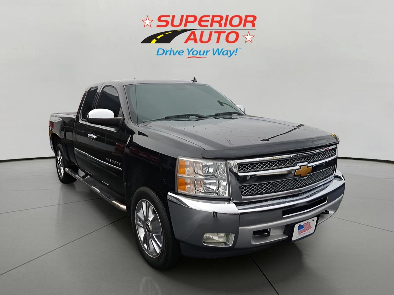 2013 Chevrolet Silverado 1500 LT photo 2