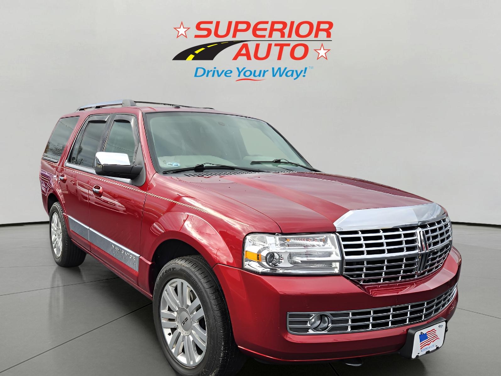 2014 Lincoln Navigator Base photo 2