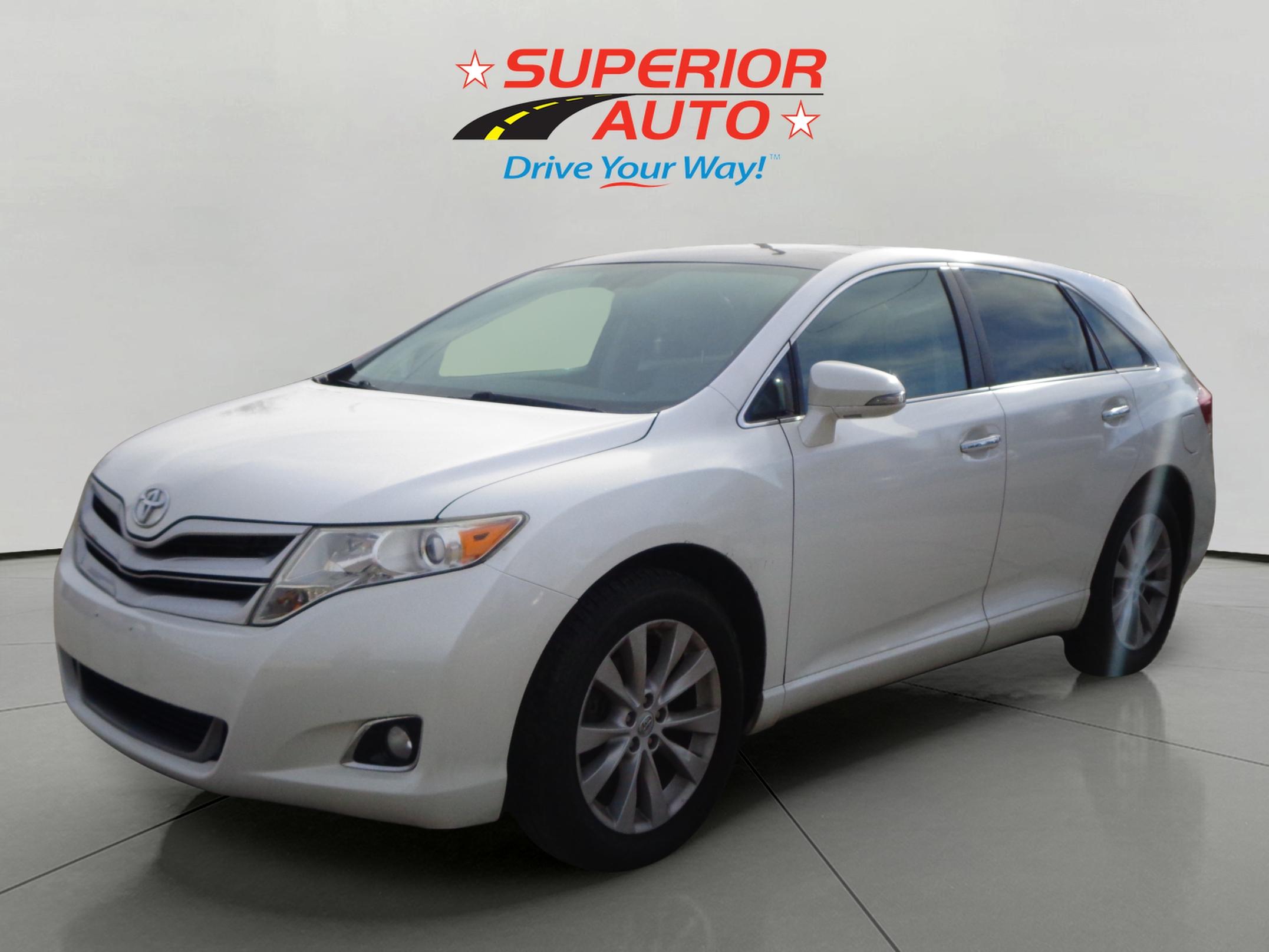 2015 Toyota Venza XLE's photo