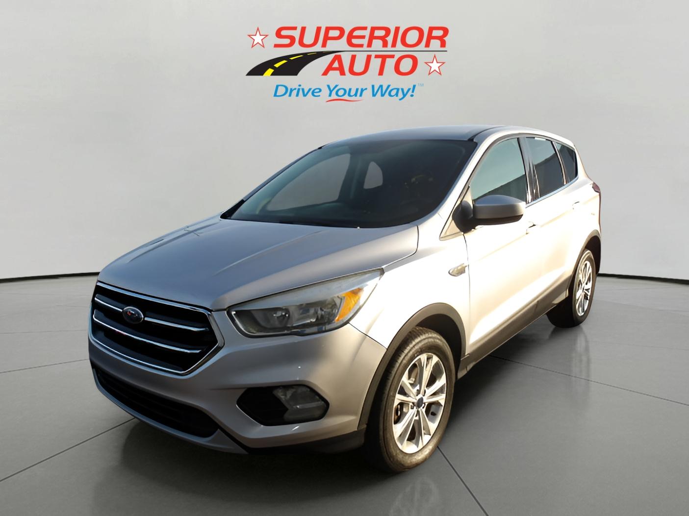 2017 Ford Escape SE's photo