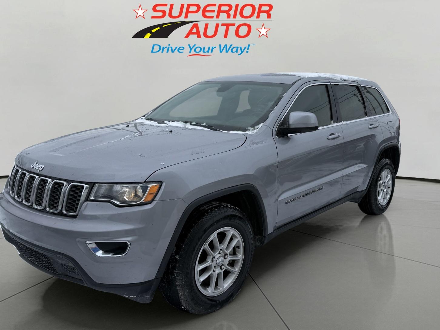 2019 Jeep Grand Cherokee Laredo's photo