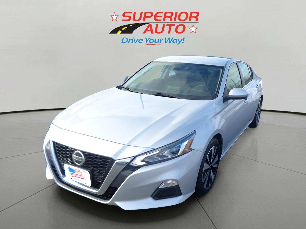 2022 Nissan Altima SV's photo