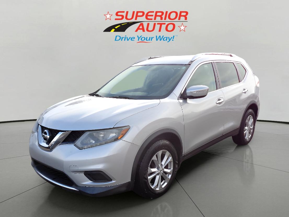 2015 Nissan Rogue SV's photo