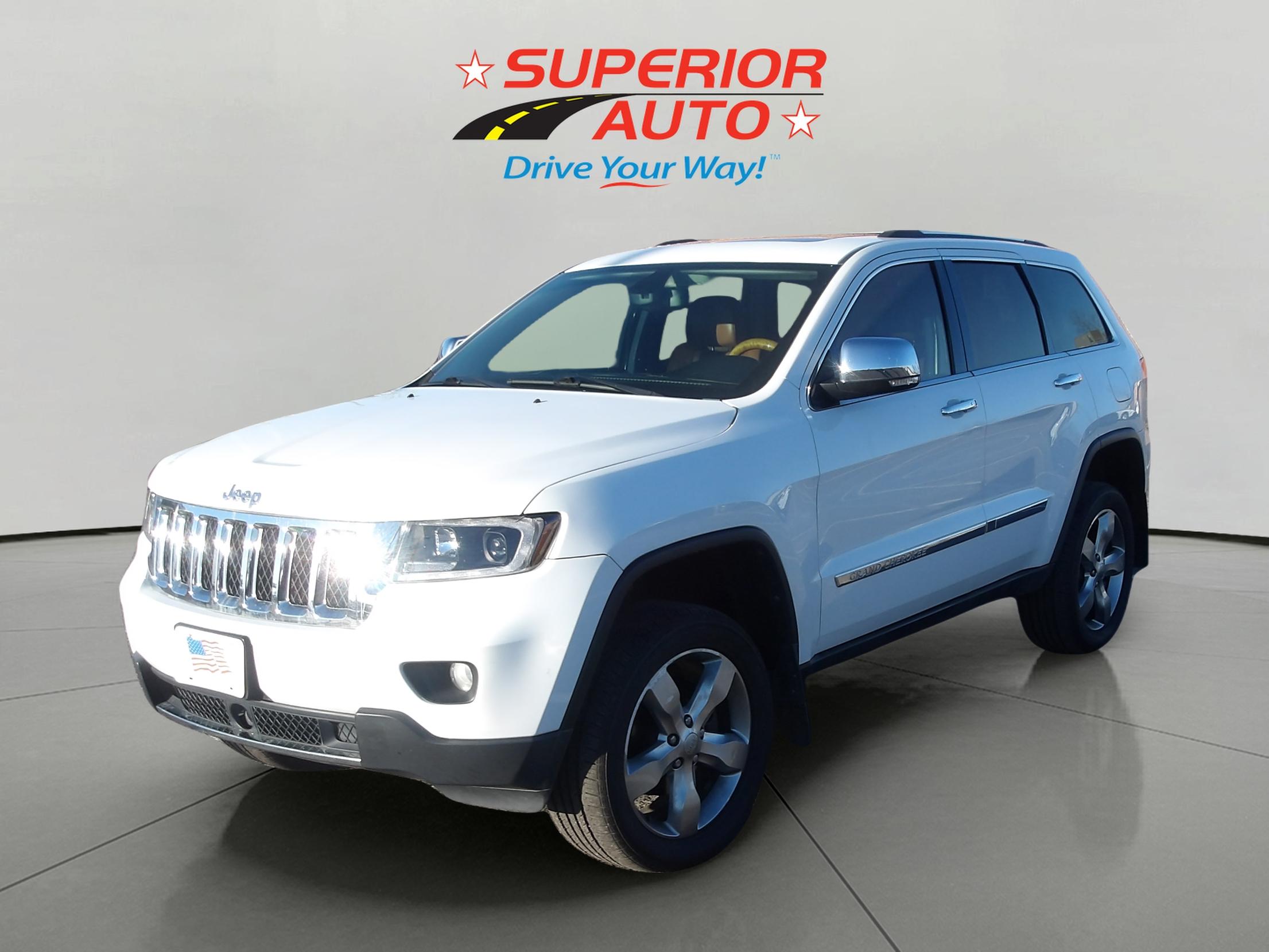 2013 Jeep Grand Cherokee Overland's photo