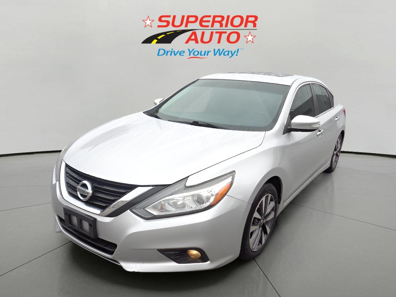2017 Nissan Altima SL's photo