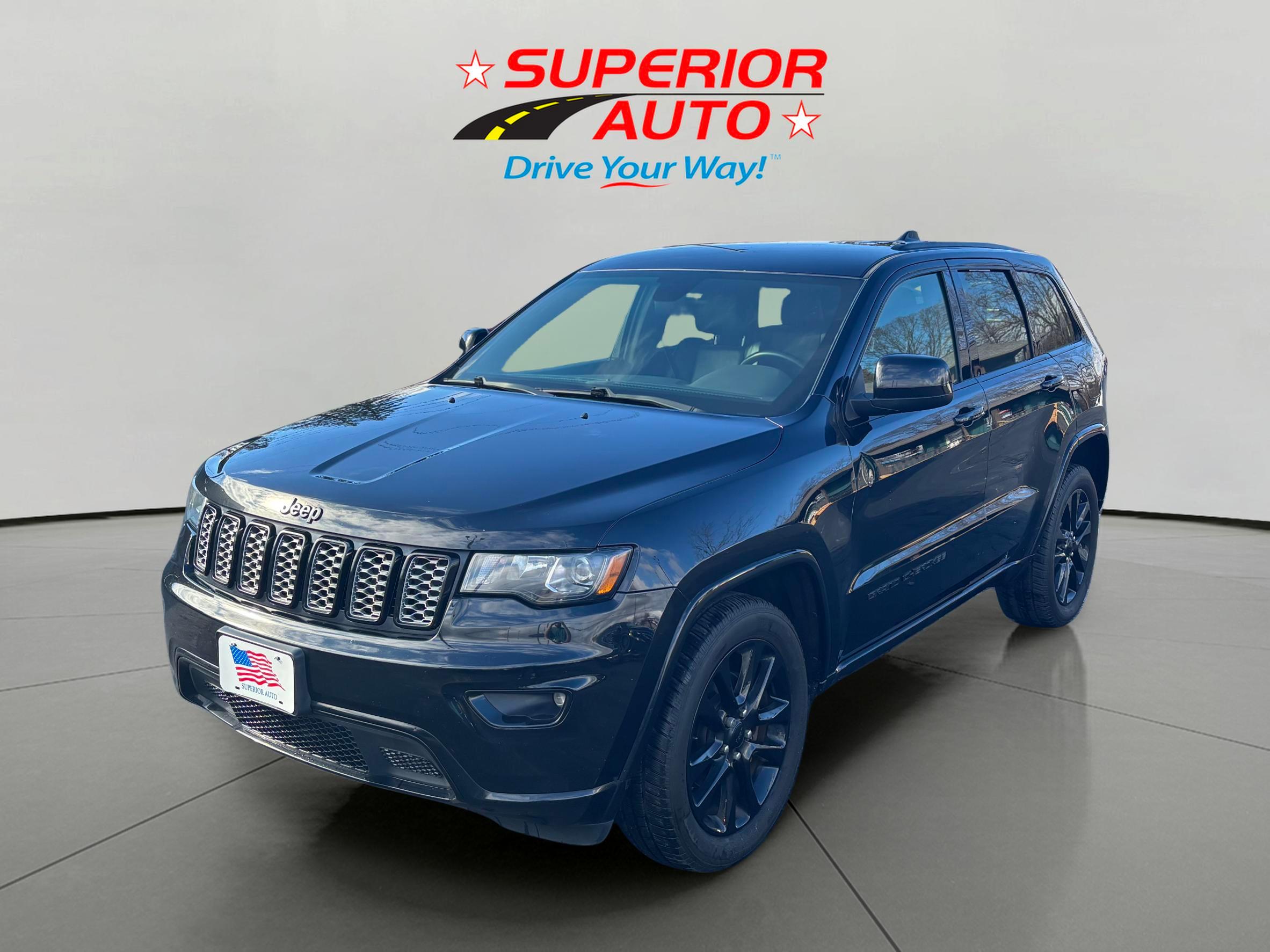 2018 Jeep Grand Cherokee Altitude's photo
