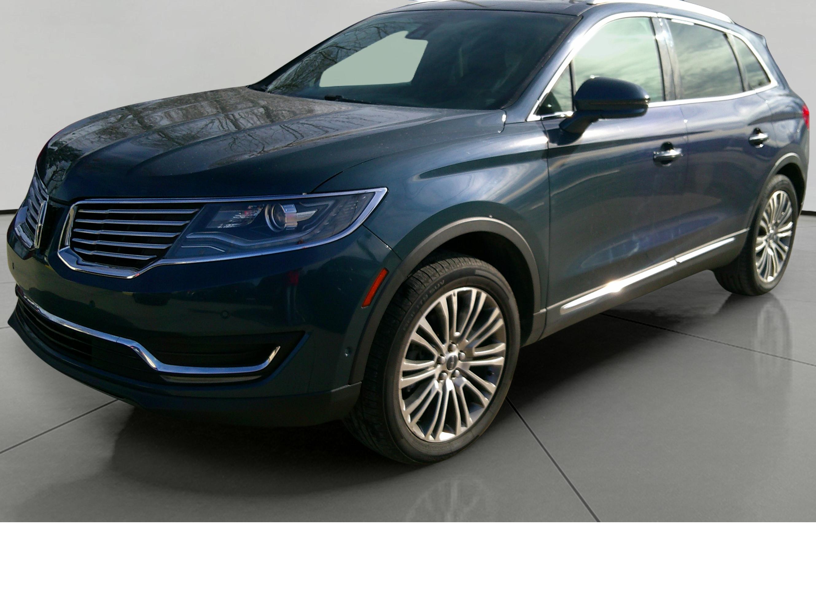 2016 Lincoln MKX Reserve's photo