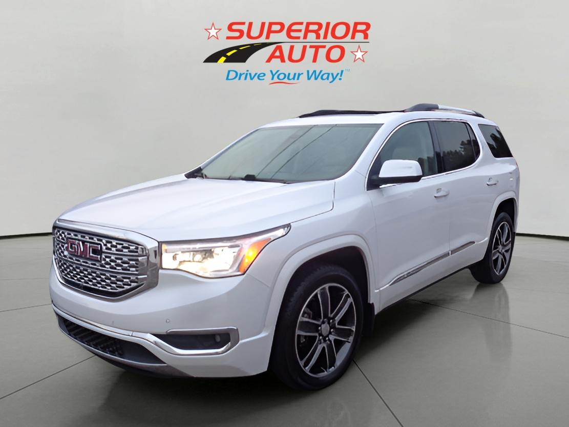 2018 GMC Acadia Denali's photo