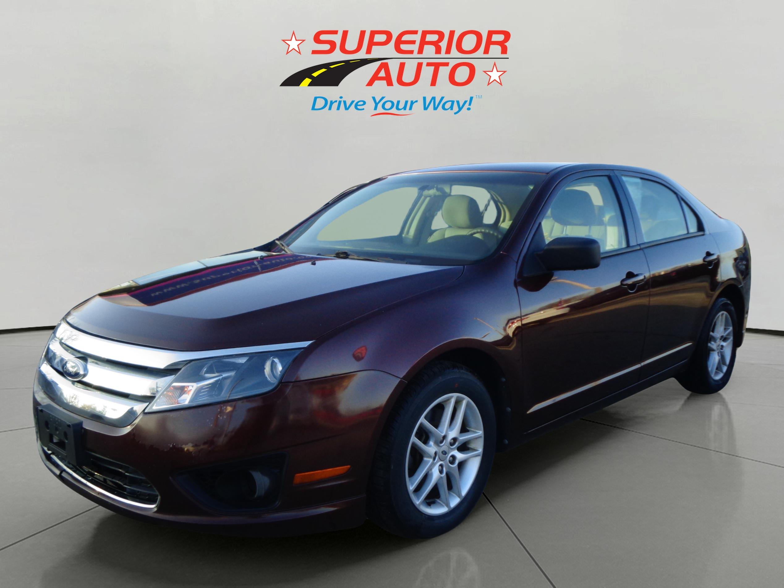 2012 Ford Fusion S's photo
