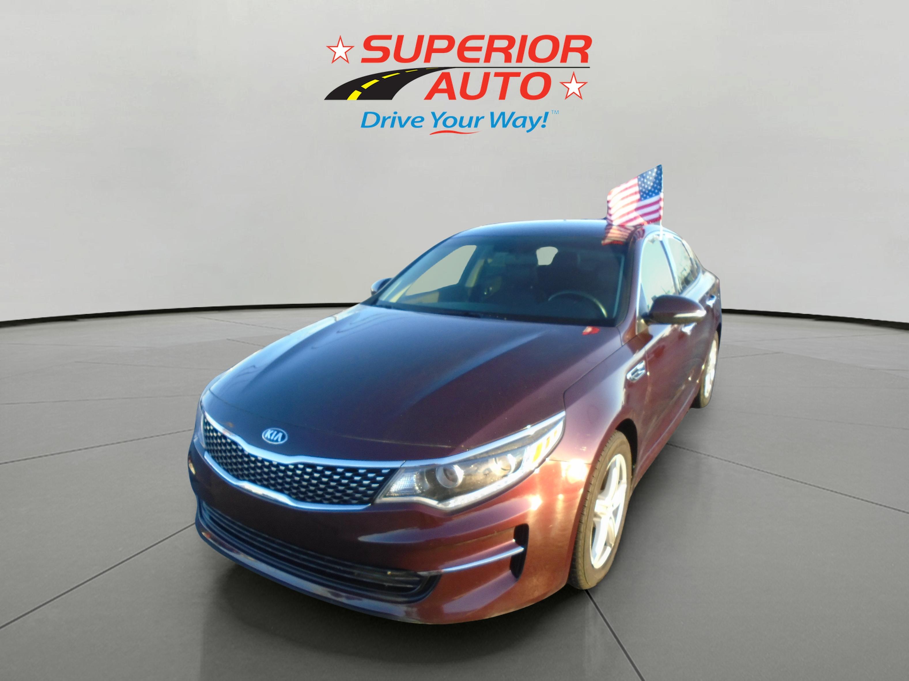 2017 Kia Optima EX's photo